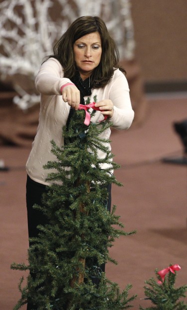 121312mp-elizabeth-celebration-2